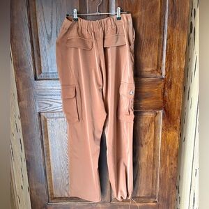 Women's Rust Cargo Pants